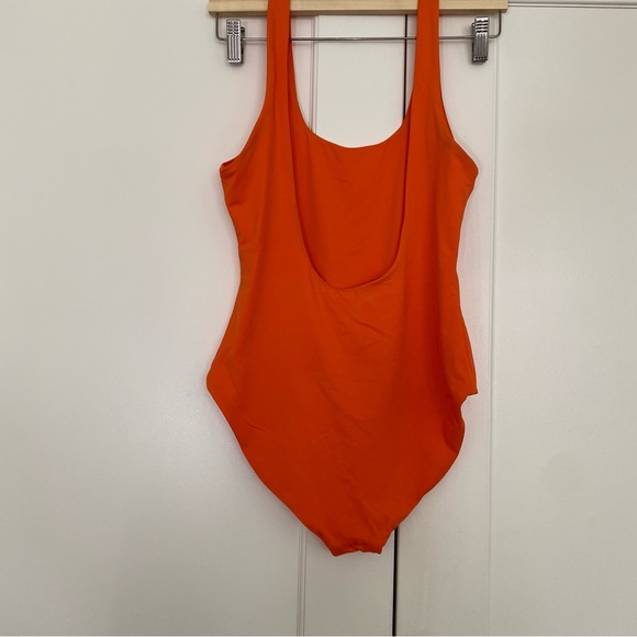 GIRLFRIEND COLLECTIVE Koi Whidbey Bright Orange One Piece Swimsuit - Picture 6 of 7